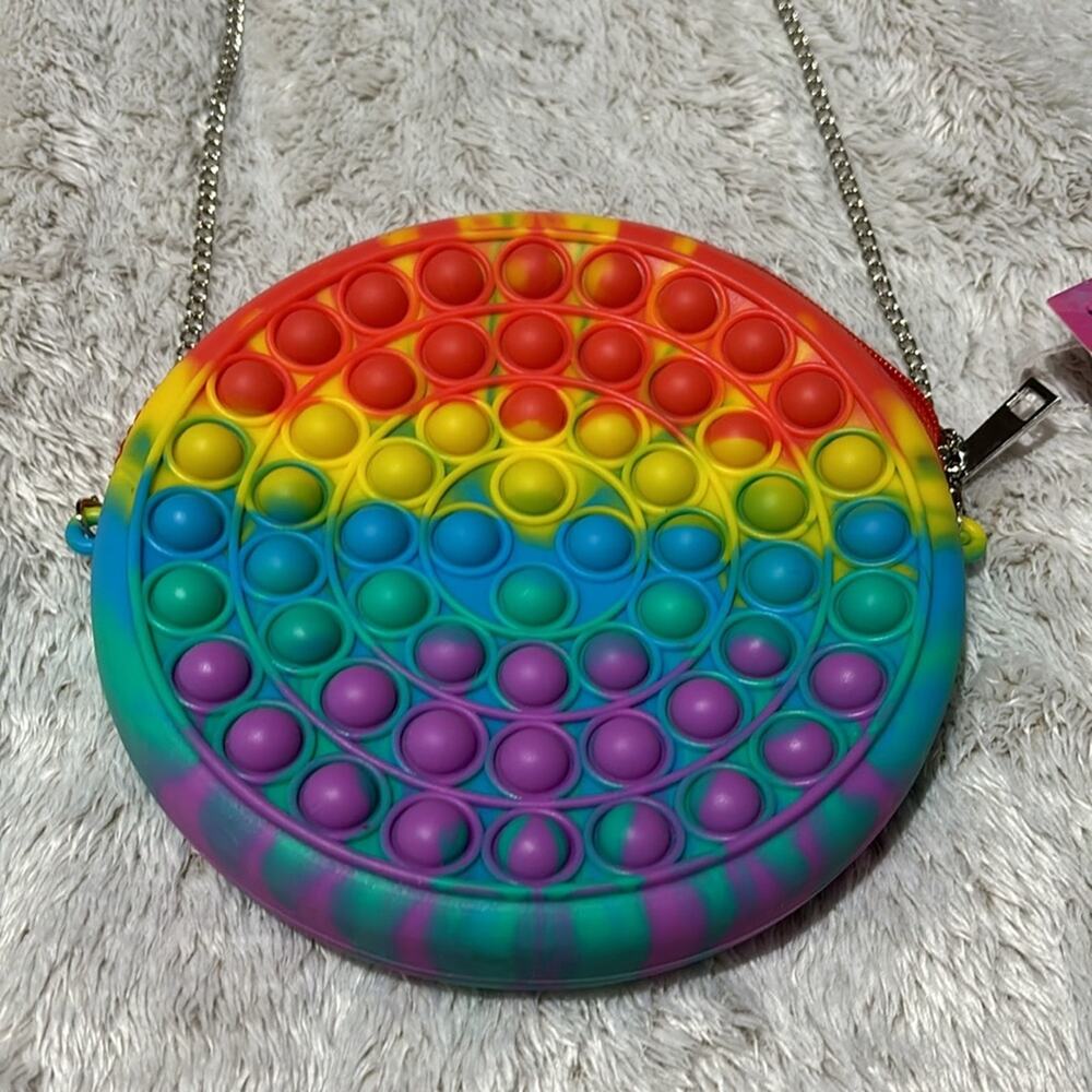 Pop Finity round crossbody purse silver chain nwt perfect fidget rainbow tie dye